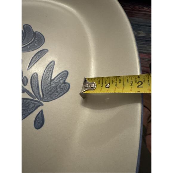 Pfaltzgraff Yorktowne Oval Platter 14’x 9.5’ Deep Meat Platter USA made EUC - Picture 4 of 7